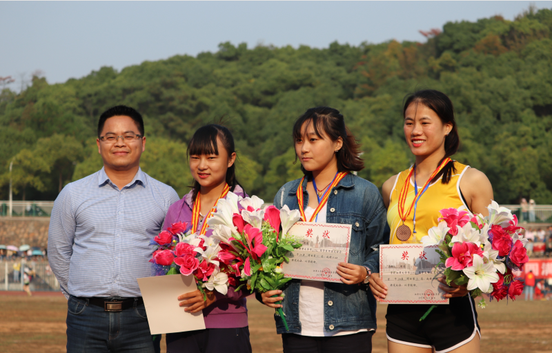 1509426542104683.png 1509426542104683.png