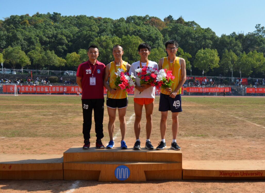 1540828133650339.jpg 1540828133650339.jpg