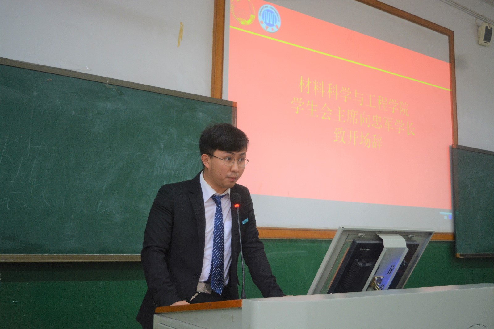 1523759382904398.jpg 1523759382904398.jpg