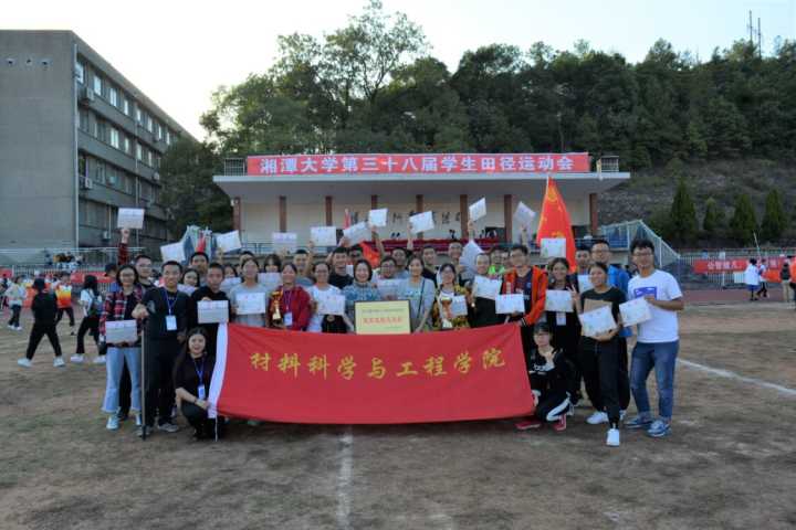 1540828218132929.jpg 1540828218132929.jpg